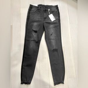 Vervet Black Wash Mid Rise Skinny Jean with tuxedo stripe on sides! BRAND NEW!
